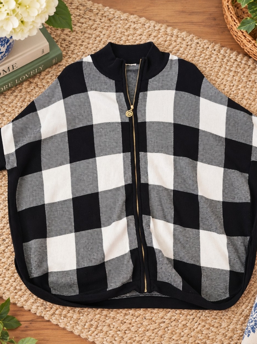 Anne Klein Black & White Buffalo Check Zip Poncho Cardigan Medium